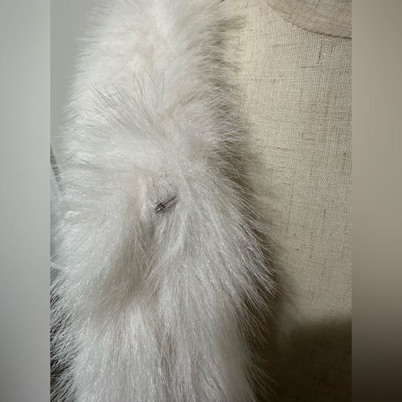 New Target Art Class Girls' Faux Fur Cropped Jacket Large 10/12 - Picture 5 of 8